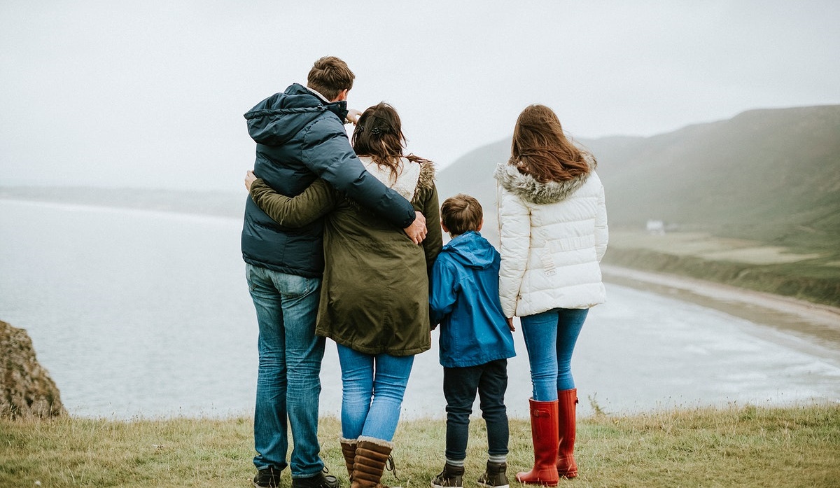 família passeando