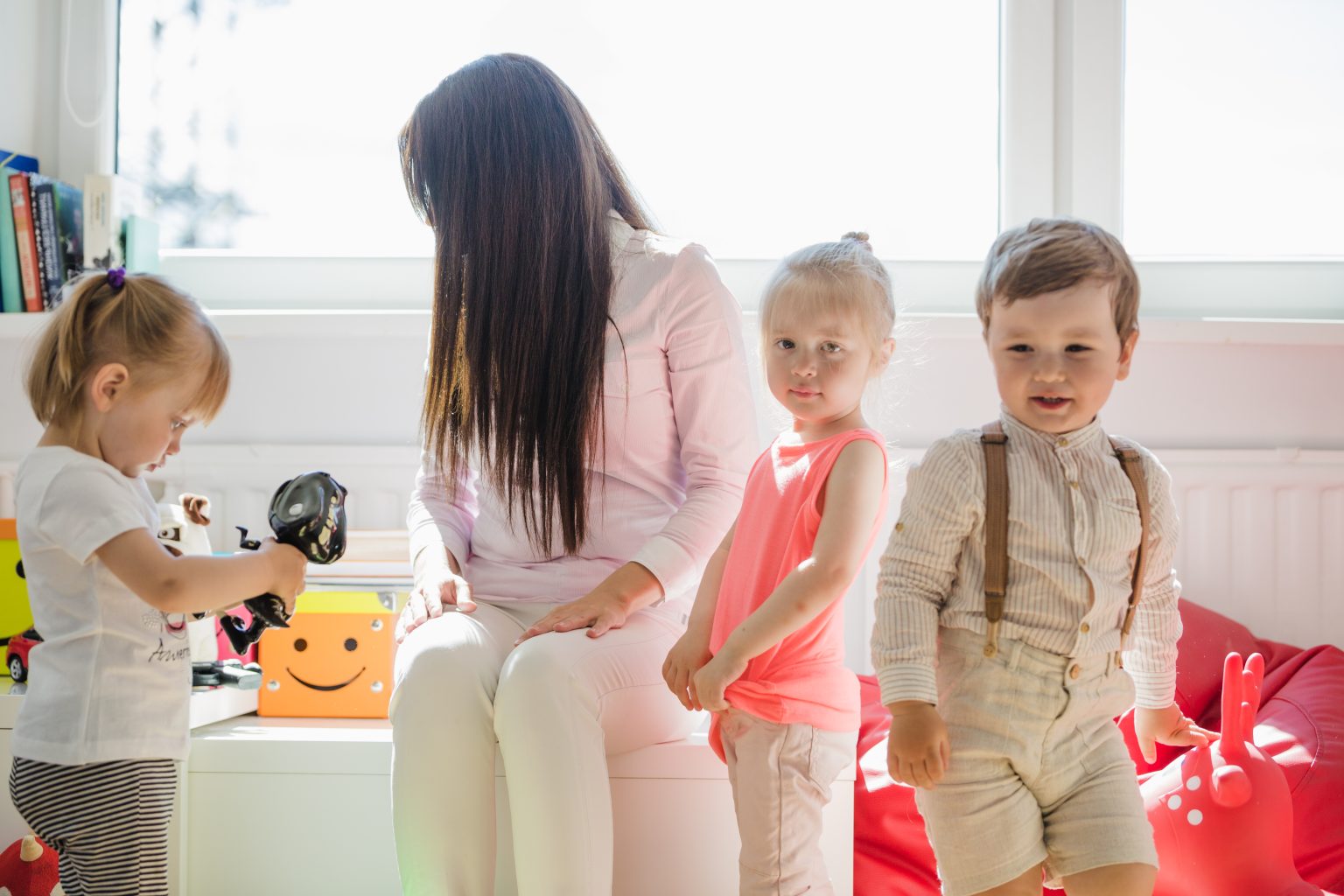 Como Contratar Uma Babá De Final De Semana Famyle