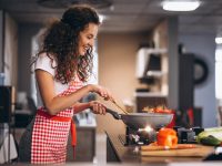 cozinheira para um restaurante